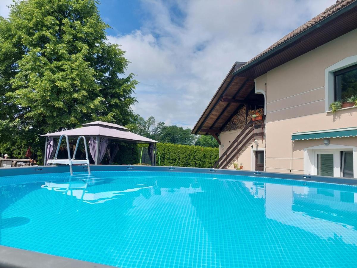 Apartma Zirovnik Cerklje na Gorenjskem Luaran gambar